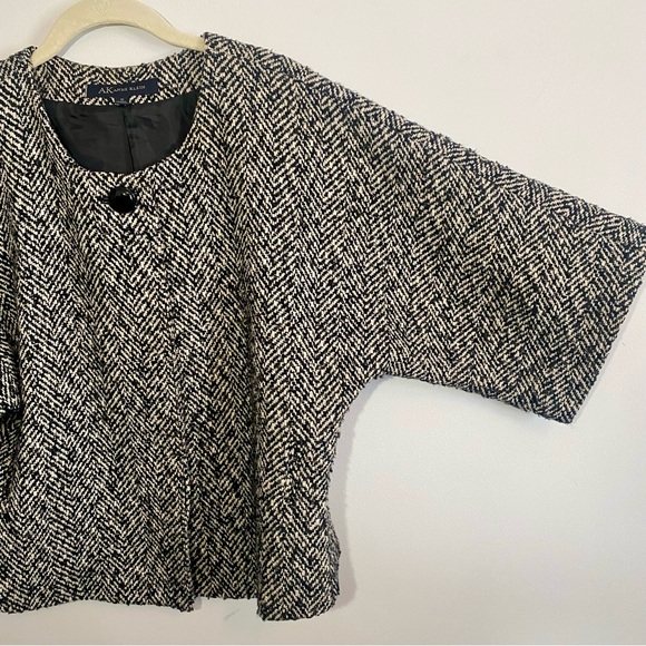 Anne Klein Elegant Black & White Tweed 3/4 sleeve Cropped Swing Lined Jacket, 10 - Picture 9 of 16
